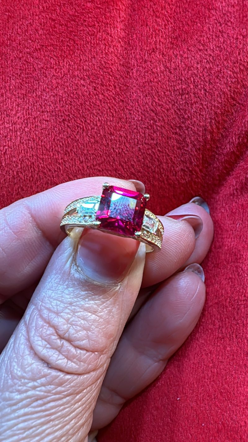Anillo Piedra Roja 14K
