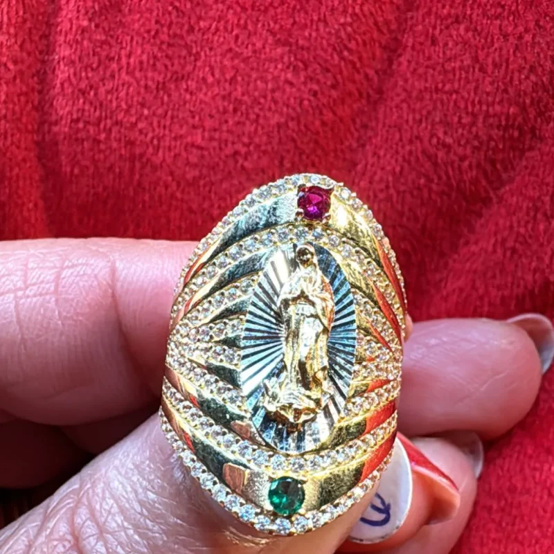Anillo Diseño Virgen de Circonia 14K